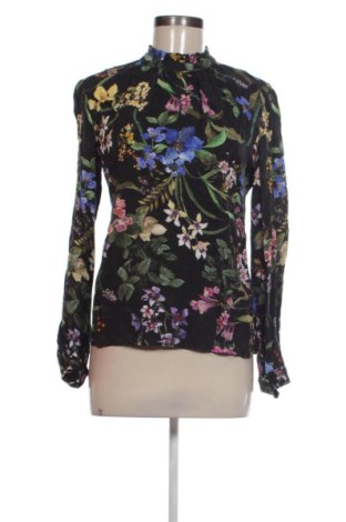 Дамска блуза Reserved, Размер M, Цвят Многоцветен, Цена 6,00 €, #137637957