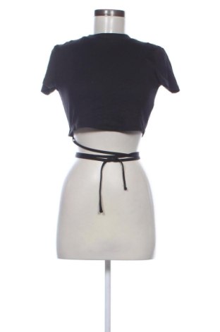 Bluză de femei Bershka, Mărime L, Culoare Negru, Preț 44,64 Lei, #137641565
