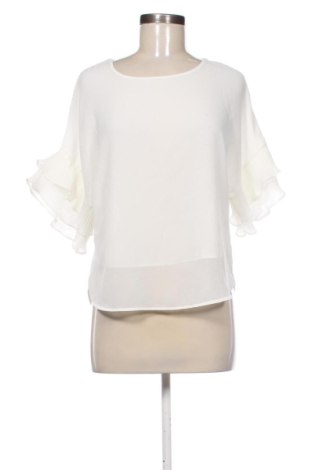 Дамска блуза Unbranded, Размер XL, Цвят Бял, Цена 15,00 €, #137660313