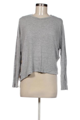 Bluză de femei Stradivarius, Mărime L, Culoare Gri, Preț 31,49 Lei, #137643210