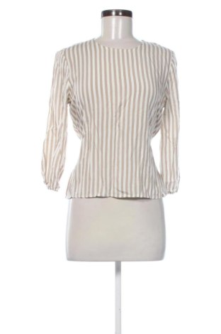 Bluză de femei Stradivarius, Mărime M, Culoare Multicolor, Preț 30,00 Lei, #137654613