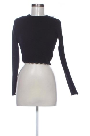 Bluză de femei Bershka, Mărime M, Culoare Negru, Preț 52,28 Lei, #137664523