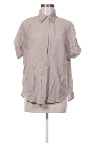 Cămașă de femei Unbranded, Mărime M, Culoare Bej, Preț 68,19 Lei, #137604797