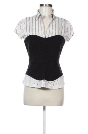 Cămașă de femei Le Chateau, Mărime M, Culoare Multicolor, Preț 131,23 Lei, #137646114