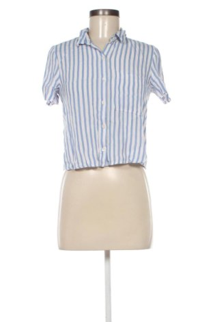 Дамска риза Bershka, Размер S, Цвят Многоцветен, Цена 7,00 €, #137629104