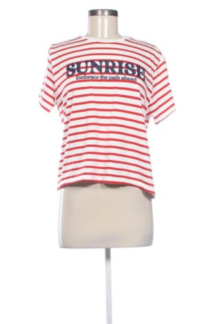 Damen T-Shirt Stradivarius, Größe M, Farbe Mehrfarbig, Preis € 10,16, #137618224