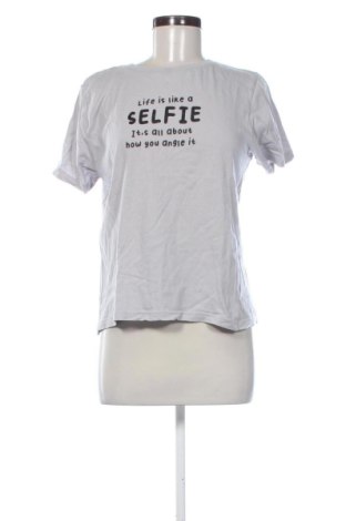 Γυναικείο t-shirt Fisherfield, Μέγεθος M, Χρώμα Γκρί, Τιμή 9,93 €, #137636847