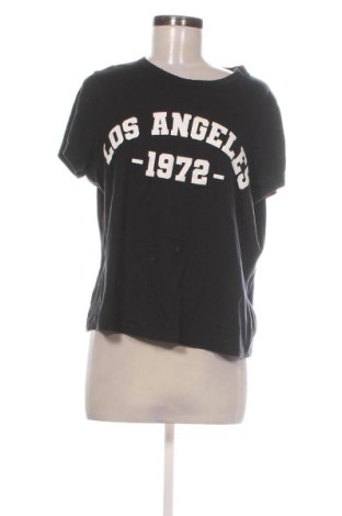 Γυναικείο t-shirt Basics, Μέγεθος L, Χρώμα Μαύρο, Τιμή 8,00 €, #137640312