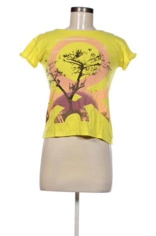 Дамска тениска United Colors Of Benetton, Размер S, Цвят Многоцветен, Цена 15,10 €, #137640628