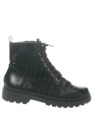 Дамски боти New Look, Размер 39, Цвят Черен, Цена 19,00 €, #137604084
