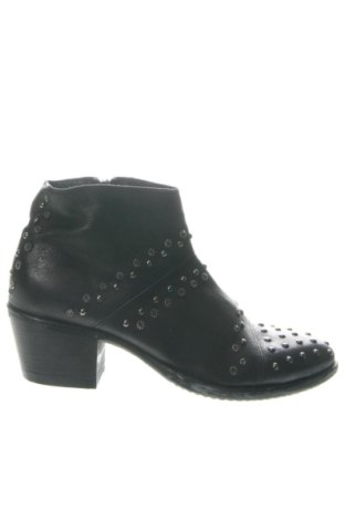 Dámské boty  Unbranded, Velikost 39, Barva Černá, Cena  1 077,00 Kč, #137631280