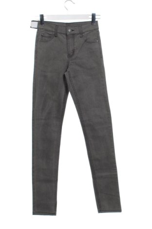 Damskie jeansy Cheap Monday, Rozmiar XS, Kolor Szary, Cena 46,57 zł, #137590252