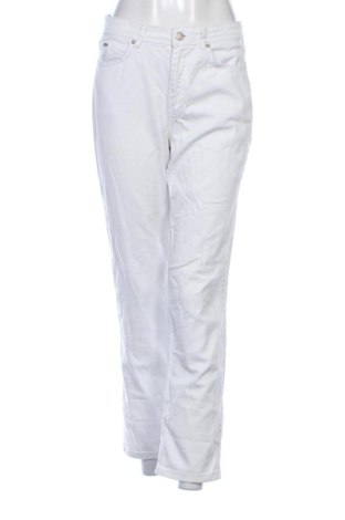 Blugi de femei LC Waikiki, Mărime S, Culoare Alb, Preț 62,99 Lei, #137601767