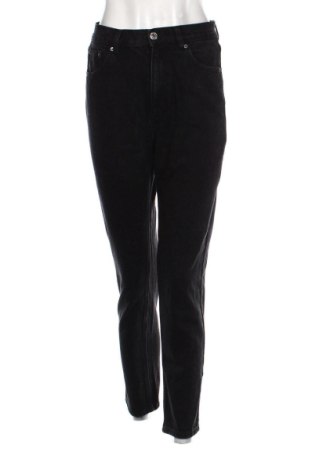Damskie jeansy Pull&Bear, Rozmiar S, Kolor Czarny, Cena 46,57 zł, #137602340