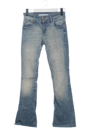 Дамски дънки Bershka, Размер S, Цвят Син, Цена 12,99 €, #137604334