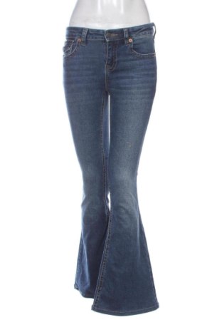 Blugi de femei Stradivarius, Mărime S, Culoare Albastru, Preț 70,67 Lei, #137604507