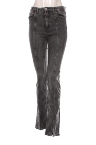 Damen Jeans Zara, Größe M, Farbe Grau, Preis 30,00 €, #137604999