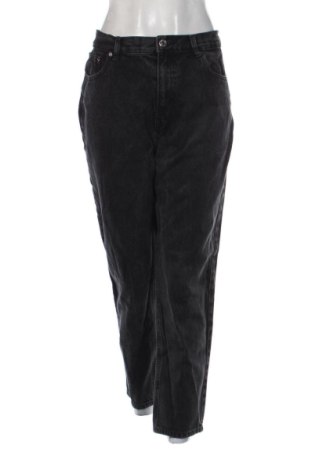 Blugi de femei Pull&Bear, Mărime XL, Culoare Negru, Preț 78,00 Lei, #137607325