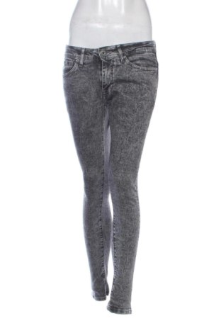 Női farmernadrág Bershka, Méret M, Szín Szürke, Ár 3 191 Ft, #137609271