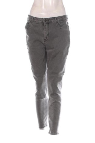 Blugi de femei Unbranded, Mărime L, Culoare Gri, Preț 47,00 Lei, #137612908