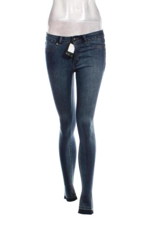 Blugi de femei Cheap Monday, Mărime S, Culoare Albastru, Preț 120,73 Lei, #137613440