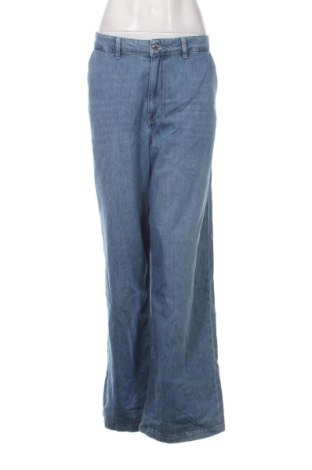 Dámske džínsy  Sisley, Veľkosť XL, Farba Modrá, Cena  82,73 €, #137630604