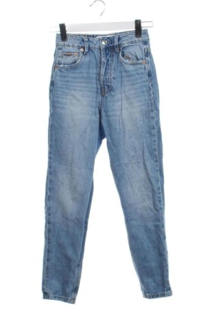 Blugi de femei Stradivarius, Mărime XXS, Culoare Albastru, Preț 89,27 Lei, #137634251