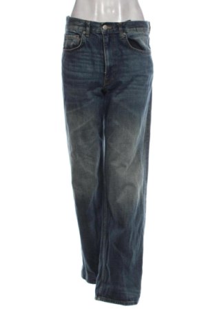 Дамски дънки Zara, Размер L, Цвят Син, Цена 15,62 €, #137645474