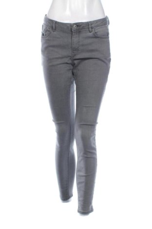 Дамски дънки Esprit, Размер L, Цвят Сив, Цена 11,00 €, #137645939