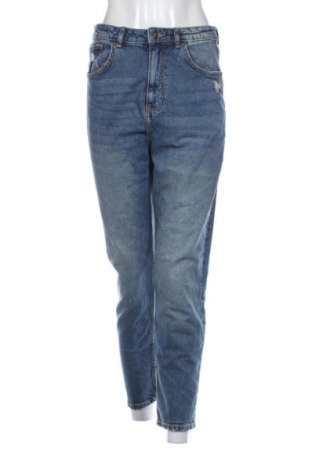 Дамски дънки Bershka, Размер M, Цвят Син, Цена 7,15 €, #137008041