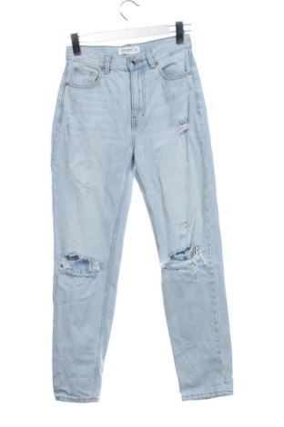 Γυναικείο Τζίν Pull&Bear, Μέγεθος XS, Χρώμα Μπλέ, Τιμή 15,00 €, #137609703
