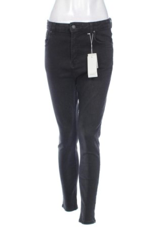 Blugi de femei Reserved, Mărime L, Culoare Negru, Preț 144,99 Lei, #137632692