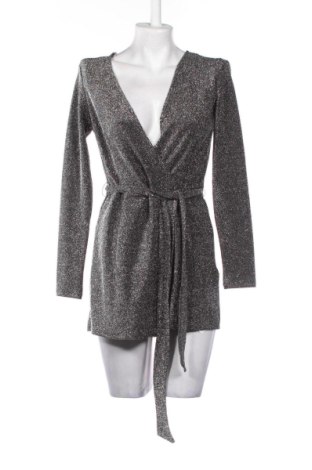 Salopetă scurtă de damă Cropp, Mărime M, Culoare Argintiu, Preț 62,99 Lei, #137620689