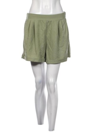 Дамски къс панталон Esprit, Размер L, Цвят Зелен, Цена 46,63 €, #137603179