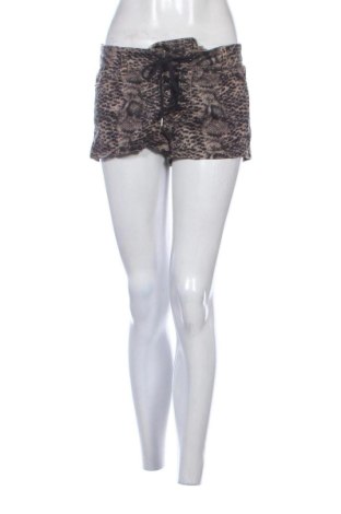 Pantaloni scurți de femei House, Mărime M, Culoare Multicolor, Preț 26,04 Lei, #137614492