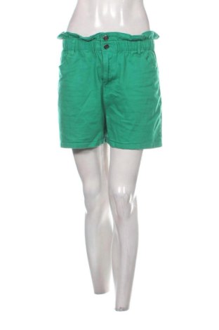Pantaloni scurți de femei Beloved, Mărime M, Culoare Verde, Preț 41,99 Lei, #137616837