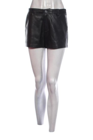 Damen Shorts Stradivarius, Größe M, Farbe Schwarz, Preis 7,00 €, #137621000