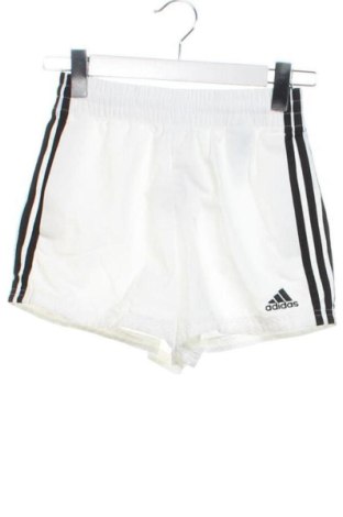 Pantaloni scurți de femei Adidas, Mărime XS, Culoare Multicolor, Preț 89,23 Lei, #137629467