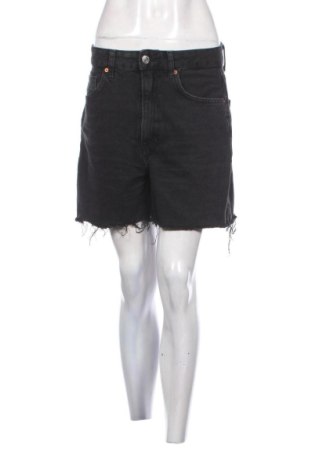 Damen Shorts Stradivarius, Größe M, Farbe Schwarz, Preis € 12,00, #137645125