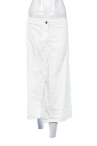 Női rövidnadrág C&A, Méret 5XL, Szín Fehér, Ár 5 799 Ft, #136842396