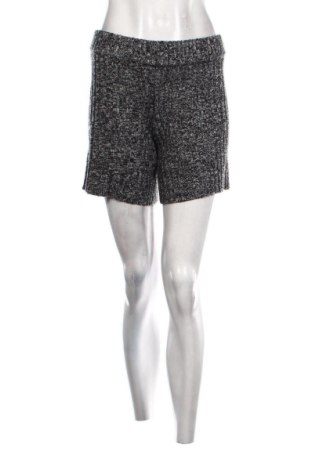 Pantaloni scurți de femei RAERE by Lorena Rae, Mărime M, Culoare Multicolor, Preț 104,98 Lei, #137600456