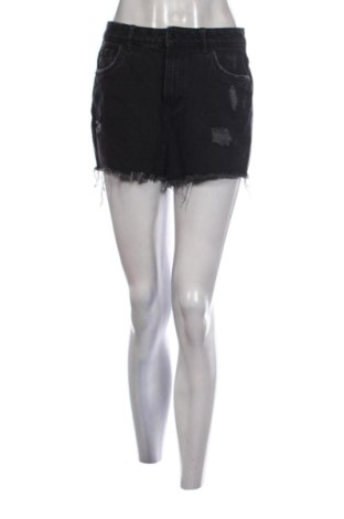 Pantaloni scurți de femei Pimkie, Mărime M, Culoare Negru, Preț 36,74 Lei, #137600484