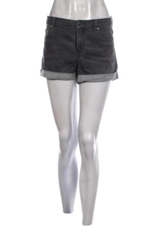 Dámske kraťasy  H&M, Veľkosť M, Farba Sivá, Cena  10,00 €, #137600515