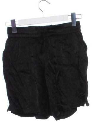 Damskie szorty Carin Wester, Rozmiar XS, Kolor Czarny, Cena 46,57 zł, #137601262