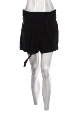 Pantaloni scurți de femei H&M, Mărime S, Culoare Negru, Preț 57,74 Lei, #137614171