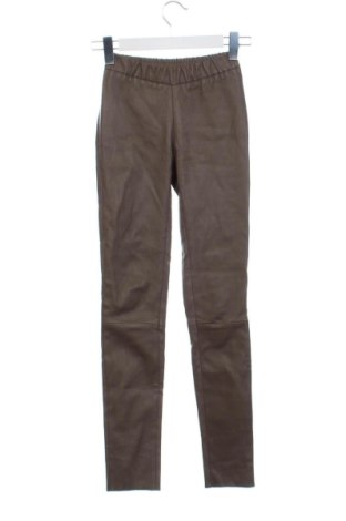 Női leggings Gusto, Méret XS, Szín Barna, Ár 2 128 Ft, #137523356