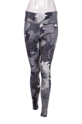 Дамски клин Adidas, Размер L, Цвят Многоцветен, Цена 21,97 €, #137637971