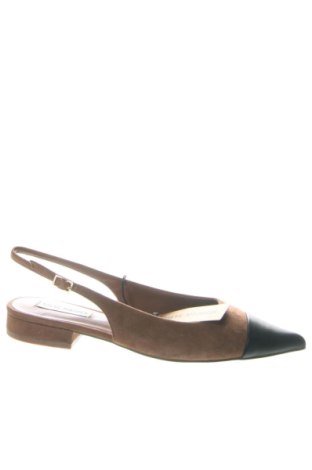 Încălțăminte de damă Steve Madden, Mărime 38, Culoare Bej, Preț 569,99 Lei, #137628365