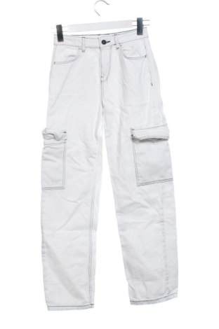 Női nadrág Bershka, Méret XS, Szín Fehér, Ár 3 310 Ft, #137605468