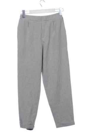 Pantaloni de femei Pull&Bear, Mărime XS, Culoare Gri, Preț 62,00 Lei, #137608286